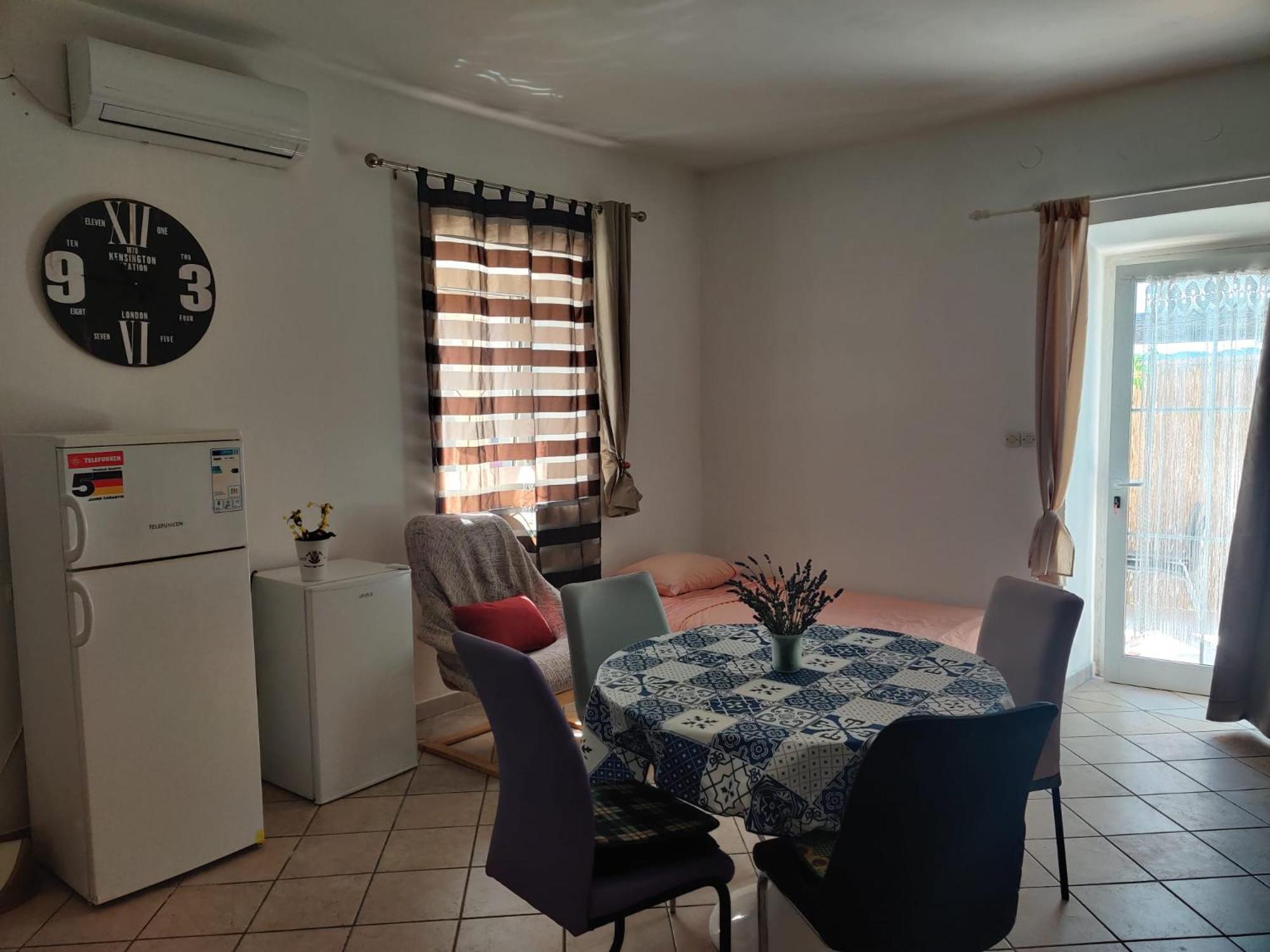 Apartments Pula With Private Parking Self Check In Екстер'єр фото